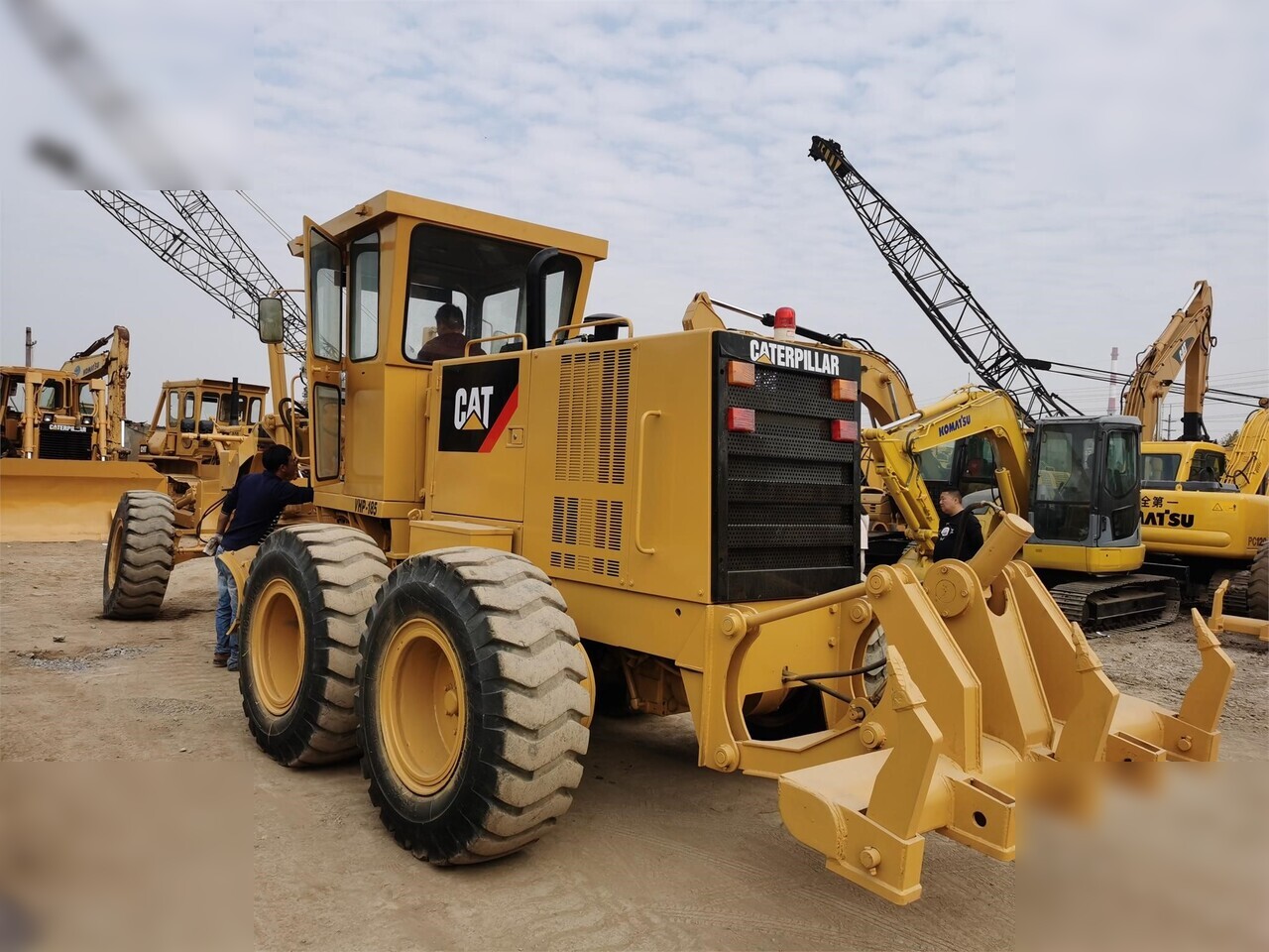 CATERPILLAR 140K - Γκρέιντερ: φωτογραφία 1 CATERPILLAR 140K - Γκρέιντερ: φωτογραφία 1