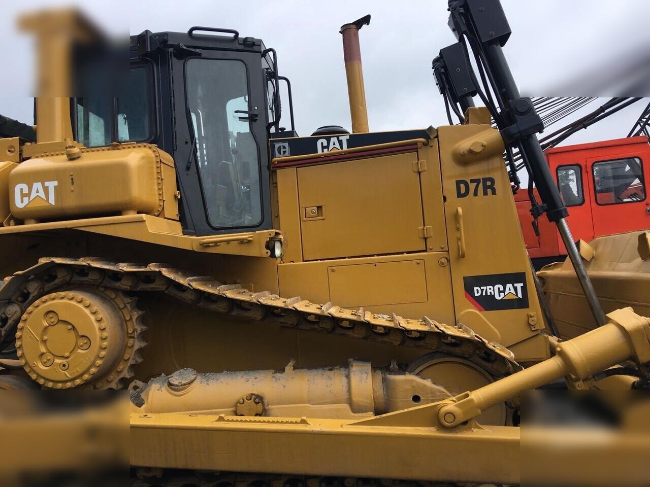 CATERPILLAR D7R - Μπουλντόζα: φωτογραφία 3 CATERPILLAR D7R - Μπουλντόζα: φωτογραφία 3