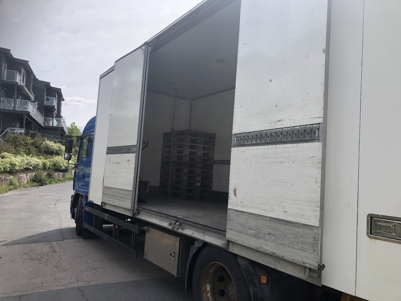MAN TGM 18.240 - Φορτηγό κόφα: φωτογραφία 5 MAN TGM 18.240 - Φορτηγό κόφα: φωτογραφία 5