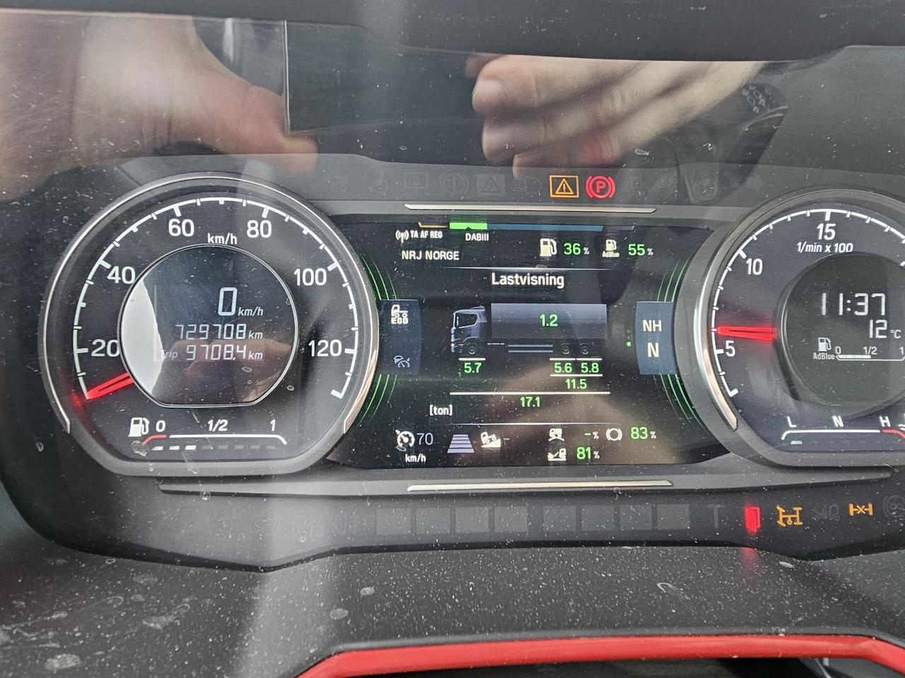 Φορτηγό ξυλείας, Φορτηγό με γερανό Scania R650: φωτογραφία 37