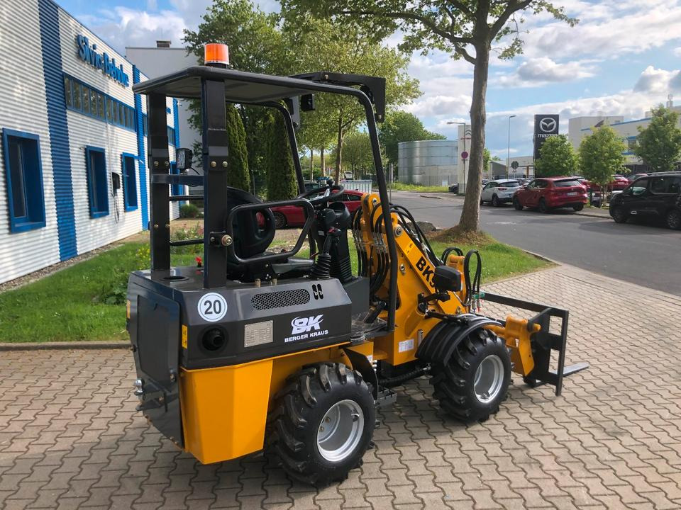 Radlader / Hoflader BK906 *INKL.19% MWST*PERKINS*BERGER KRAUS*GABELPAKET*CE*EURO - Σπαστός φορτωτής: φωτογραφία 5 Radlader / Hoflader BK906 *INKL.19% MWST*PERKINS*BERGER KRAUS*GABELPAKET*CE*EURO - Σπαστός φορτωτής: φωτογραφία 5