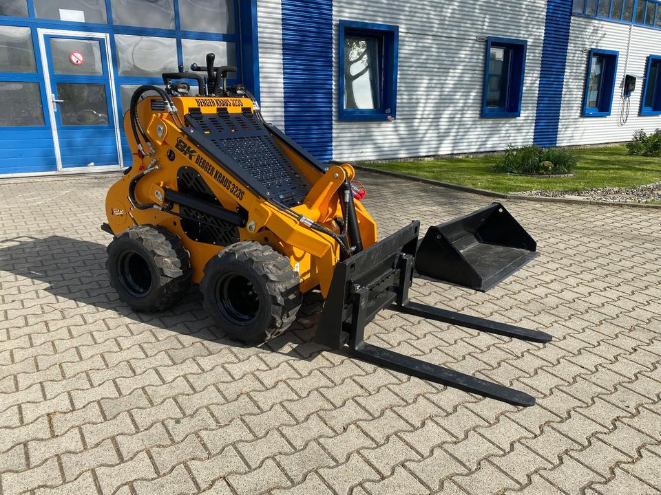 Radlader / Minilader BK323S mit Gabelpaket *INKL.19% MWST*BERGER KRAUS*BRIGGS&STRATTON*SOFORT!* - Φορτωτής πλάγιας ολίσθησης: φωτογραφία 1 Radlader / Minilader BK323S mit Gabelpaket *INKL.19% MWST*BERGER KRAUS*BRIGGS&STRATTON*SOFORT!* - Φορτωτής πλάγιας ολίσθησης: φωτογραφία 1