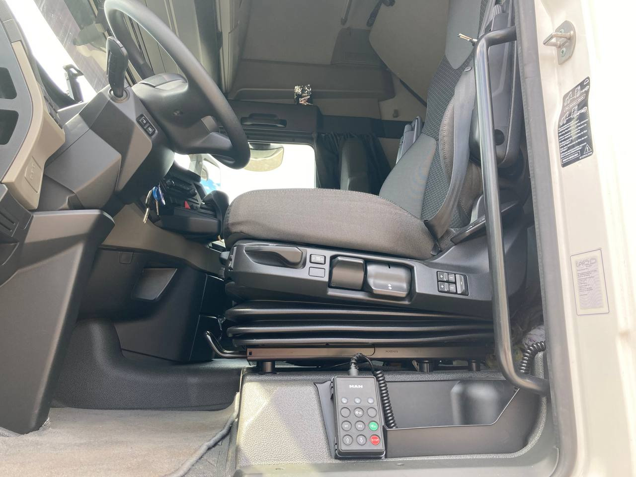 Καινούριο Τράκτορας MAN TGX 18.510 XXL*RETARDER*2xTANK*STANDARD*2021: φωτογραφία 16 Καινούριο Τράκτορας MAN TGX 18.510 XXL*RETARDER*2xTANK*STANDARD*2021: φωτογραφία 16