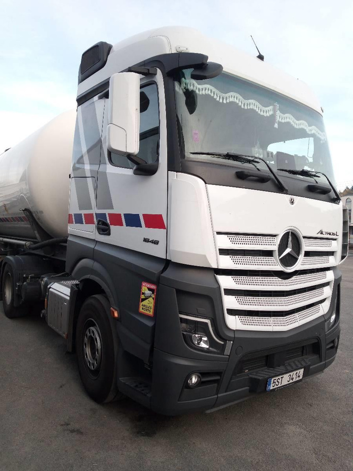 Mercedes-Benz Actros 1848 4x2 BigSpace PTO compressor - Τράκτορας: φωτογραφία 2 Mercedes-Benz Actros 1848 4x2 BigSpace PTO compressor - Τράκτορας: φωτογραφία 2