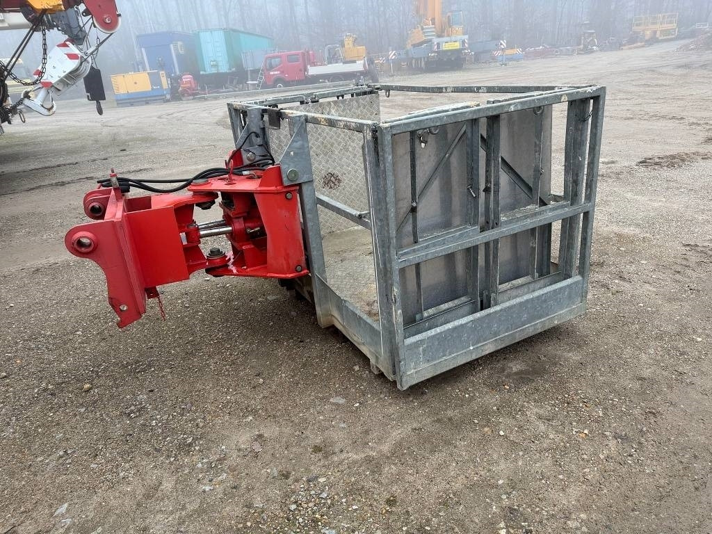 Manitou MRT 2150 M - Τηλεσκοπικός φορτωτής: φωτογραφία 5 Manitou MRT 2150 M - Τηλεσκοπικός φορτωτής: φωτογραφία 5