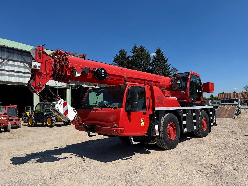 Terex Demag AC 40-2 L - Τηλεσκοπικός γερανός: φωτογραφία 1 Terex Demag AC 40-2 L - Τηλεσκοπικός γερανός: φωτογραφία 1