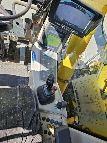 Τροχοφόρος εκσκαφέας LIEBHERR A900C ZW: φωτογραφία 12 Τροχοφόρος εκσκαφέας LIEBHERR A900C ZW: φωτογραφία 12