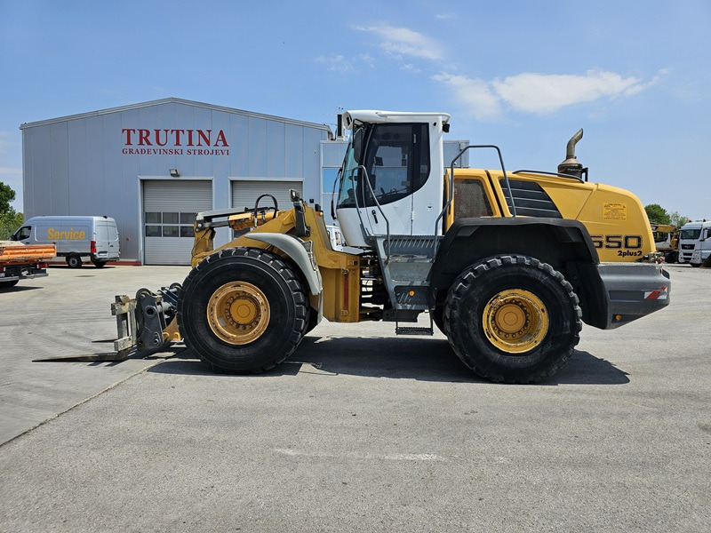 LIEBHERR L550 - Ελαστιχοφόρος φορτωτής: φωτογραφία 2 LIEBHERR L550 - Ελαστιχοφόρος φορτωτής: φωτογραφία 2