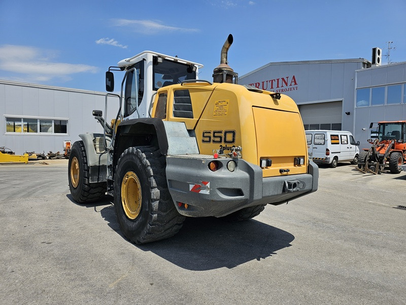 LIEBHERR L550 - Ελαστιχοφόρος φορτωτής: φωτογραφία 3 LIEBHERR L550 - Ελαστιχοφόρος φορτωτής: φωτογραφία 3
