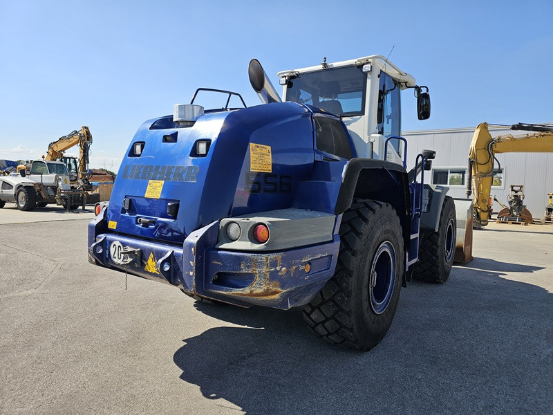 LIEBHERR L556 - Ελαστιχοφόρος φορτωτής: φωτογραφία 3 LIEBHERR L556 - Ελαστιχοφόρος φορτωτής: φωτογραφία 3