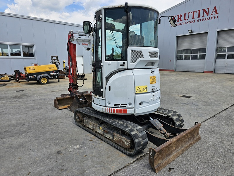 YANMAR VIO33U - Μίνι εκσκαφέας: φωτογραφία 3 YANMAR VIO33U - Μίνι εκσκαφέας: φωτογραφία 3