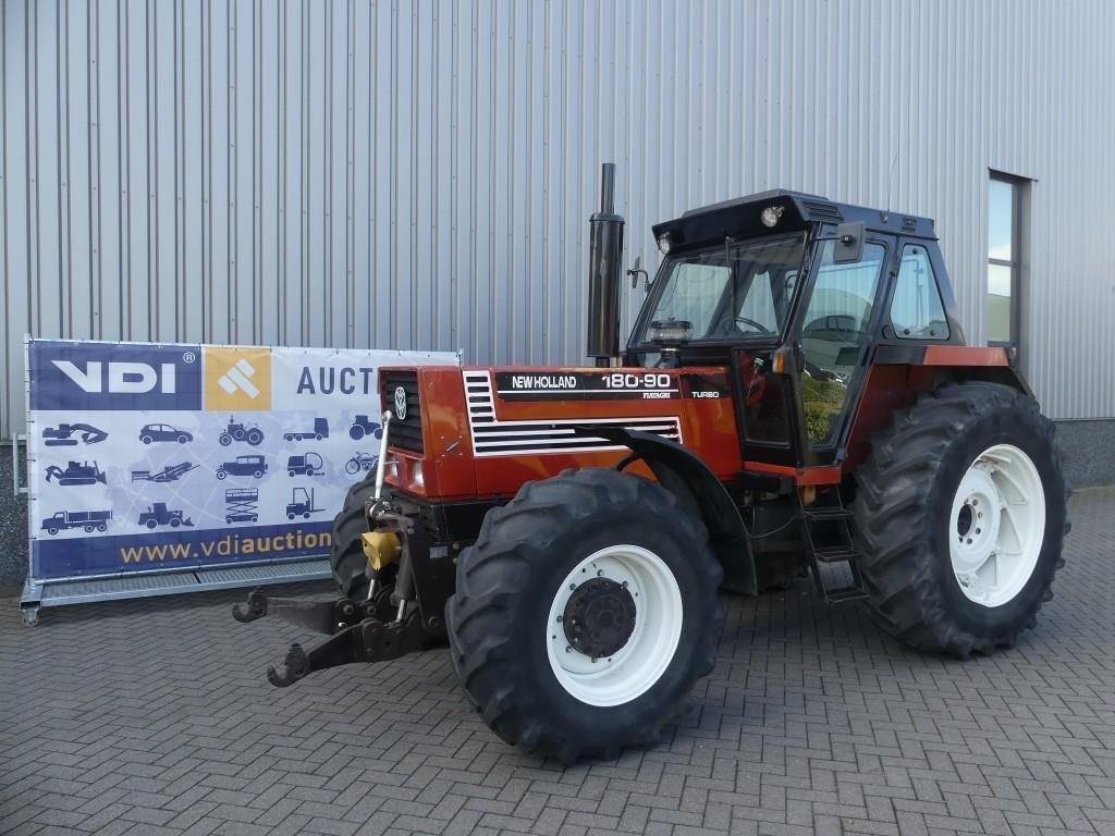 Fiat New Holland 180-90 4WD - Τρακτέρ: φωτογραφία 1 Fiat New Holland 180-90 4WD - Τρακτέρ: φωτογραφία 1