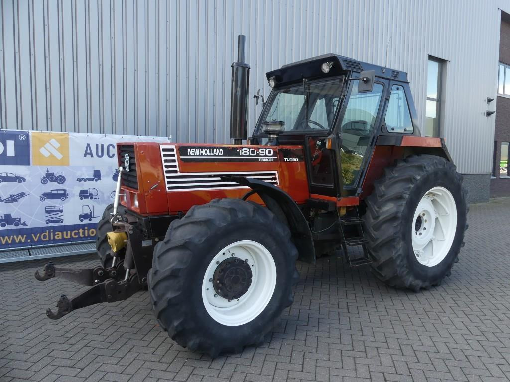 Fiat New Holland 180-90 4WD - Τρακτέρ: φωτογραφία 3 Fiat New Holland 180-90 4WD - Τρακτέρ: φωτογραφία 3