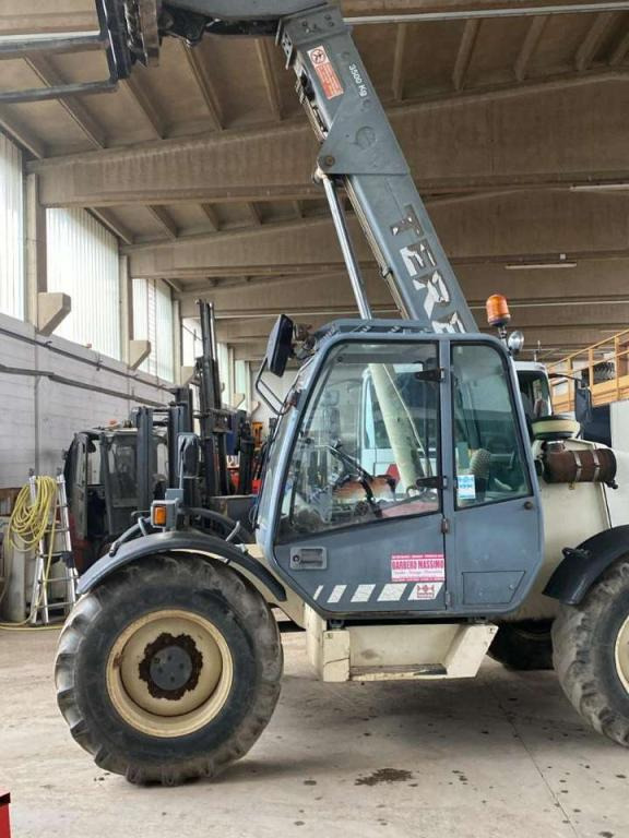 Terex 357 - Τηλεσκοπικός φορτωτής: φωτογραφία 2 Terex 357 - Τηλεσκοπικός φορτωτής: φωτογραφία 2