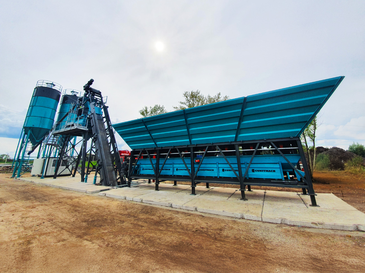 Constmach 100 m³/h Compact Concrete Batching Plant - Εργοστάσιο σκυροδέματος: φωτογραφία 4 Constmach 100 m³/h Compact Concrete Batching Plant - Εργοστάσιο σκυροδέματος: φωτογραφία 4
