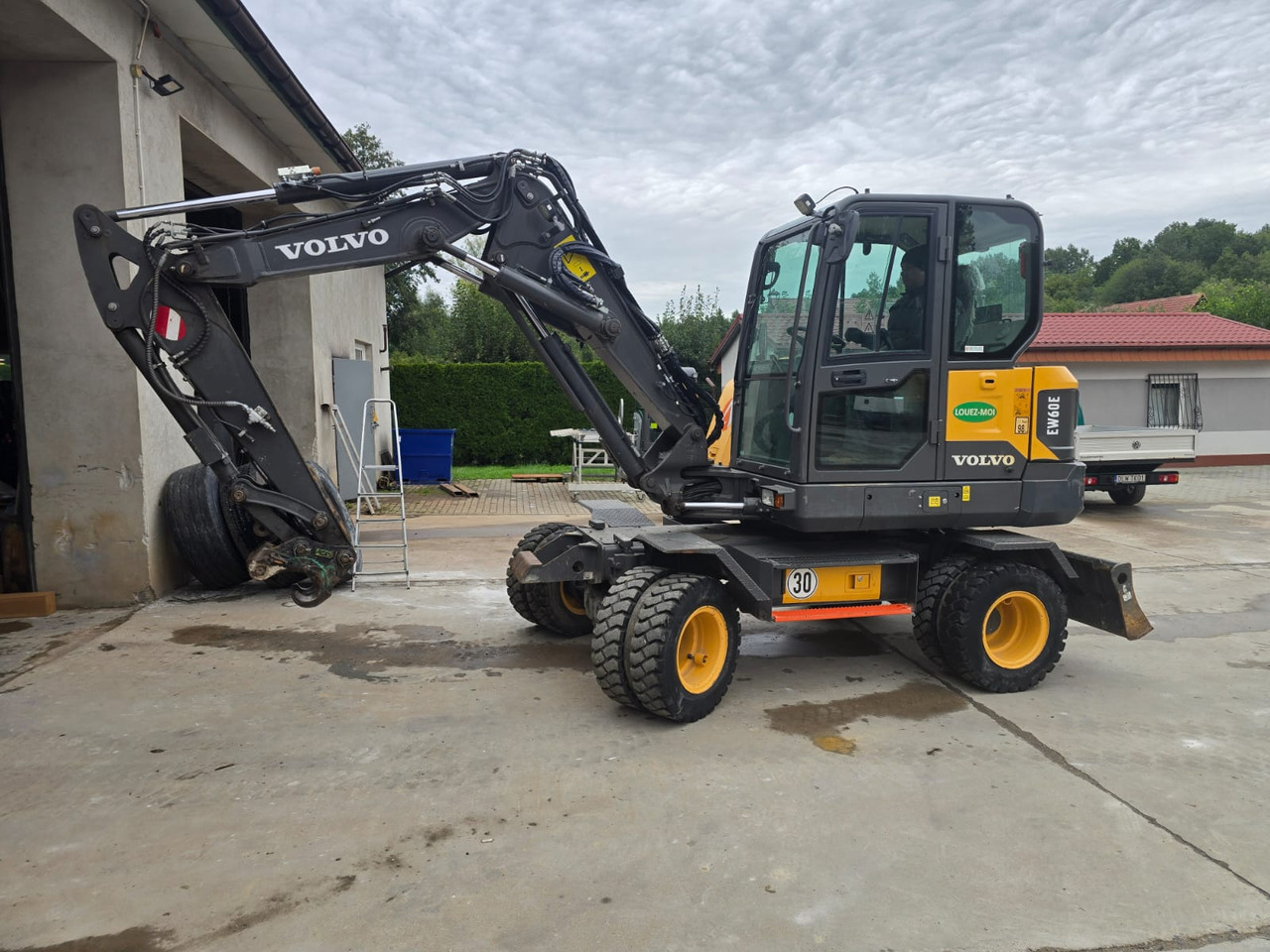 VOLVO EW 60E - Τροχοφόρος εκσκαφέας: φωτογραφία 1 VOLVO EW 60E - Τροχοφόρος εκσκαφέας: φωτογραφία 1