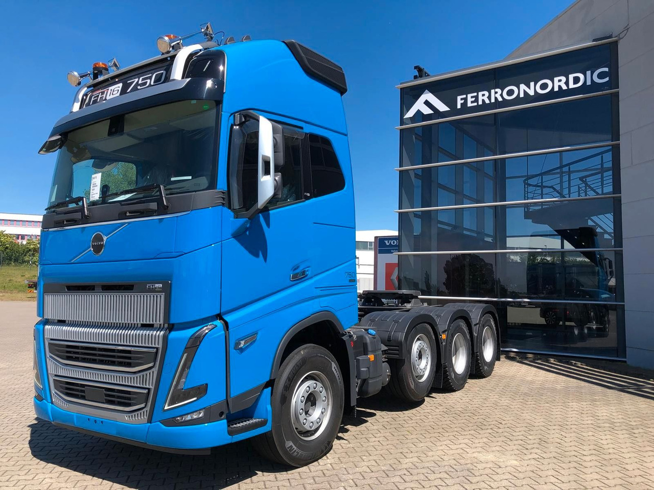 Volvo FH16 750 XL 8x4 Tridem*100T*Kriechgänge*Retarder Volvo FH16 750 XL 8x4 Tridem*100T*Kriechgänge*Retarder - Τράκτορας: φωτογραφία 3 Volvo FH16 750 XL 8x4 Tridem*100T*Kriechgänge*Retarder Volvo FH16 750 XL 8x4 Tridem*100T*Kriechgänge*Retarder - Τράκτορας: φωτογραφία 3