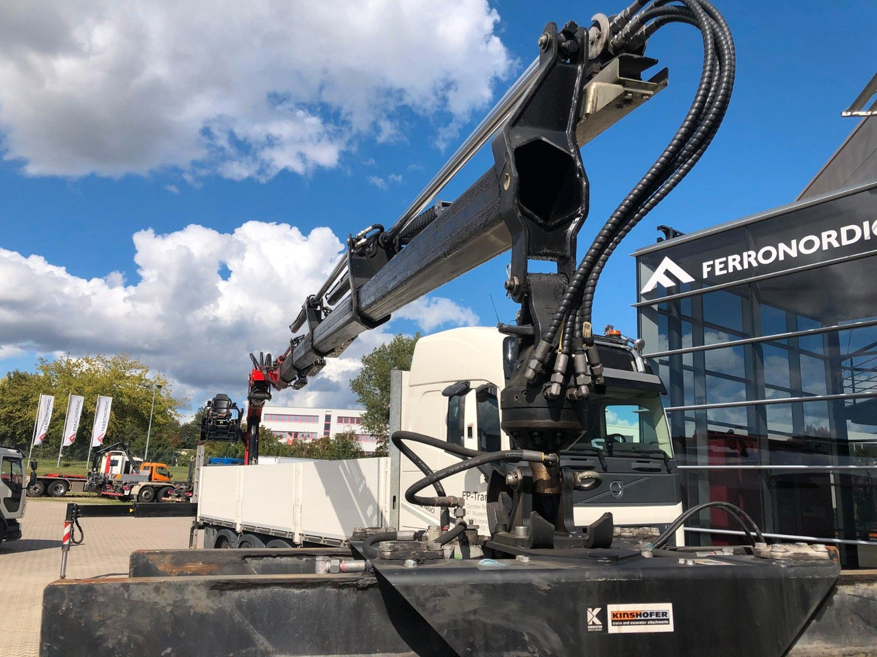 Volvo FH460 8x2 TRIDEM VLA&NLA gelenkt*FASSI F215AS.24 - Φορτηγό με ανοιχτή καρότσα, Φορτηγό με γερανό: φωτογραφία 4 Volvo FH460 8x2 TRIDEM VLA&NLA gelenkt*FASSI F215AS.24 - Φορτηγό με ανοιχτή καρότσα, Φορτηγό με γερανό: φωτογραφία 4