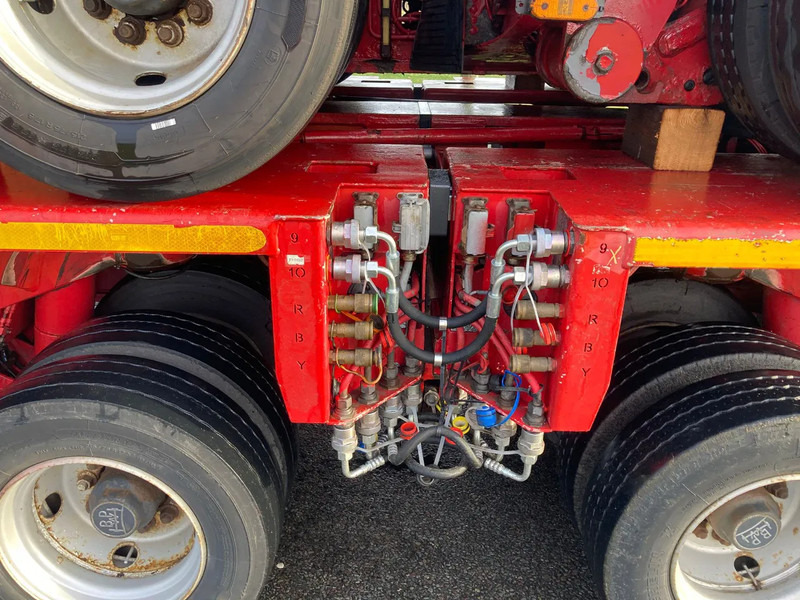 Goldhofer THP UT 26 axle lines - Επικαθήμενο: φωτογραφία 5 Goldhofer THP UT 26 axle lines - Επικαθήμενο: φωτογραφία 5