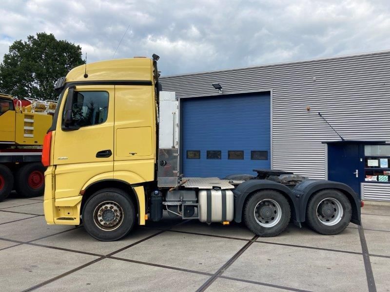 Mercedes-Benz Actros 3351 6x4 - Τράκτορας: φωτογραφία 4 Mercedes-Benz Actros 3351 6x4 - Τράκτορας: φωτογραφία 4