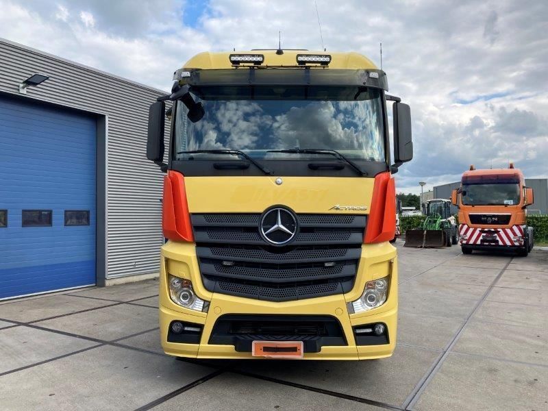 Mercedes-Benz Actros 3351 6x4 - Τράκτορας: φωτογραφία 3 Mercedes-Benz Actros 3351 6x4 - Τράκτορας: φωτογραφία 3