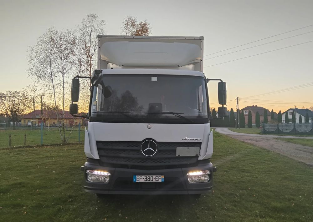 Mercedes-Benz Atego - Φορτηγό κόφα: φωτογραφία 3 Mercedes-Benz Atego - Φορτηγό κόφα: φωτογραφία 3