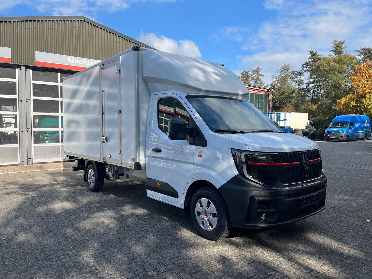 Renault MASTER MIT HUMBAUR KOFFERAUFBAU - Επαγγελματικό αυτοκίνητο κόφα: φωτογραφία 2 Renault MASTER MIT HUMBAUR KOFFERAUFBAU - Επαγγελματικό αυτοκίνητο κόφα: φωτογραφία 2