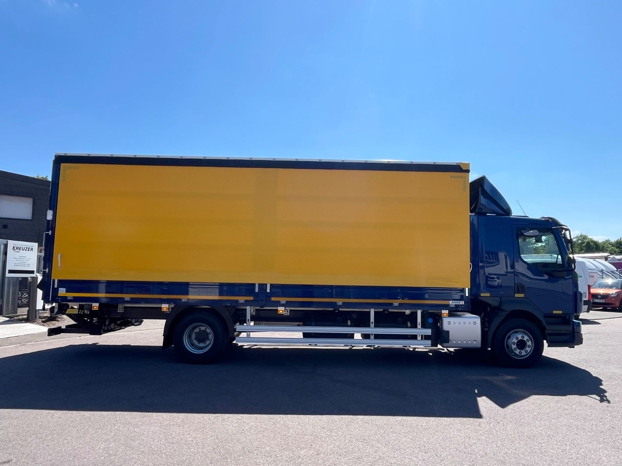Volvo FL14.245 Junge Schiebeplane - Φορτηγό μουσαμάς: φωτογραφία 4 Volvo FL14.245 Junge Schiebeplane - Φορτηγό μουσαμάς: φωτογραφία 4