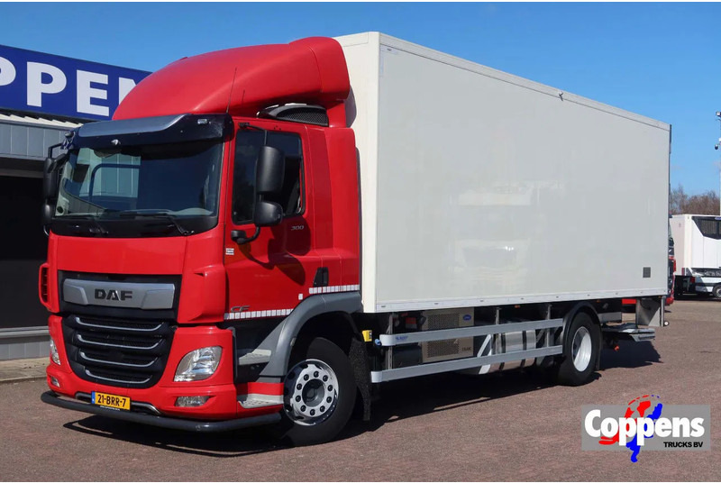 DAF CF 300 Koel/Vries Carrier iceland + Dhollandia 2500KG klep trenn wand - Φορτηγό ψυγείο: φωτογραφία 1 DAF CF 300 Koel/Vries Carrier iceland + Dhollandia 2500KG klep trenn wand - Φορτηγό ψυγείο: φωτογραφία 1