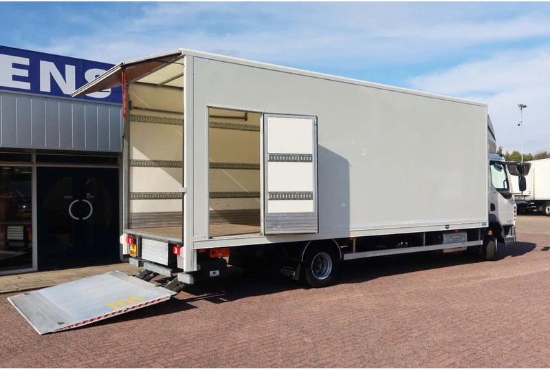 DAF LF 210 FA Bakwagen + Dhollandia 2000 kg klep extra accu set, 3x bindrail + stang. - Φορτηγό κόφα: φωτογραφία 3 DAF LF 210 FA Bakwagen + Dhollandia 2000 kg klep extra accu set, 3x bindrail + stang. - Φορτηγό κόφα: φωτογραφία 3