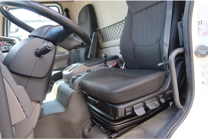 DAF LF 230 Bak+Klep Dhollandia 1500 kg Euro 6 - Φορτηγό κόφα: φωτογραφία 5 DAF LF 230 Bak+Klep Dhollandia 1500 kg Euro 6 - Φορτηγό κόφα: φωτογραφία 5