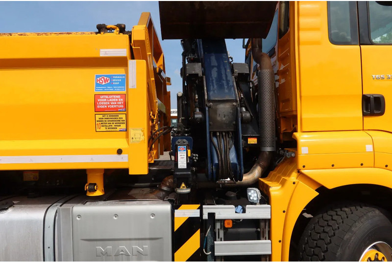 MAN TGS 33.420 2 Zijdige kipper + kraan 6x6 Stuur as - Φορτηγό με γερανό: φωτογραφία 4 MAN TGS 33.420 2 Zijdige kipper + kraan 6x6 Stuur as - Φορτηγό με γερανό: φωτογραφία 4