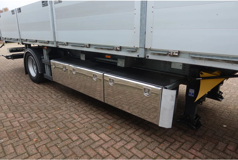 Τράκτορας Mercedes-Benz Actros 2133 L Trekker + Hiab Kraan met City Trailer: OT-92-VD: φωτογραφία 20 Τράκτορας Mercedes-Benz Actros 2133 L Trekker + Hiab Kraan met City Trailer: OT-92-VD: φωτογραφία 20