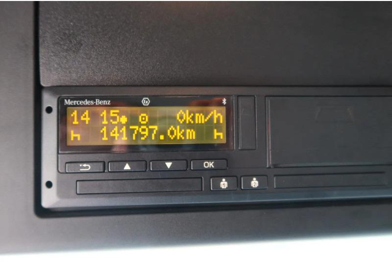 Τράκτορας Mercedes-Benz Actros 2133 L Trekker + Hiab Kraan met City Trailer: OT-92-VD: φωτογραφία 11 Τράκτορας Mercedes-Benz Actros 2133 L Trekker + Hiab Kraan met City Trailer: OT-92-VD: φωτογραφία 11