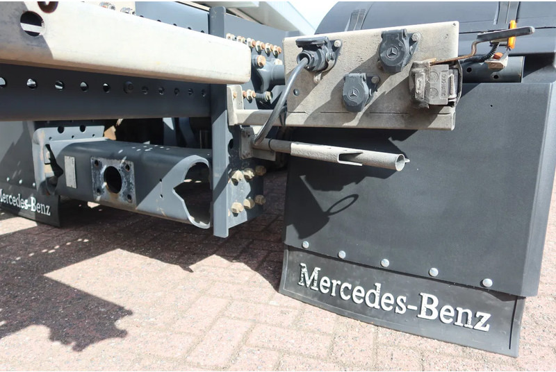 Mercedes-Benz Actros 2642 LL Giga Space Wisselbare opbouw/chassis cabine + lift as - Φορτηγό μεταφοράς εμπορευματοκιβωτίων/ Κινητό αμάξωμα: φωτογραφία 5 Mercedes-Benz Actros 2642 LL Giga Space Wisselbare opbouw/chassis cabine + lift as - Φορτηγό μεταφοράς εμπορευματοκιβωτίων/ Κινητό αμάξωμα: φωτογραφία 5