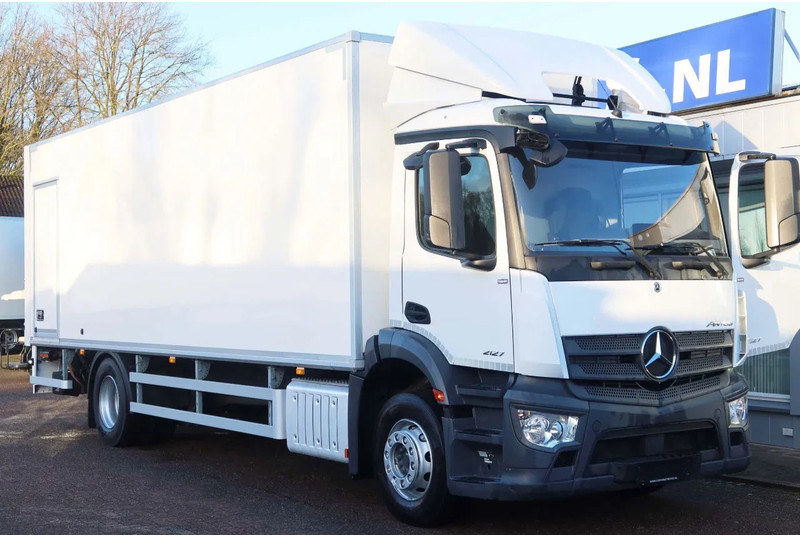 Mercedes-Benz Antos 2127 L Bak+Klep Dhollandia 2.000 kg, Geisoleerd dak - Φορτηγό κόφα: φωτογραφία 2 Mercedes-Benz Antos 2127 L Bak+Klep Dhollandia 2.000 kg, Geisoleerd dak - Φορτηγό κόφα: φωτογραφία 2
