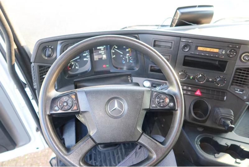Mercedes-Benz Antos 2127 L Bak+Klep Dhollandia 2.000 kg, Geisoleerd dak - Φορτηγό κόφα: φωτογραφία 5 Mercedes-Benz Antos 2127 L Bak+Klep Dhollandia 2.000 kg, Geisoleerd dak - Φορτηγό κόφα: φωτογραφία 5