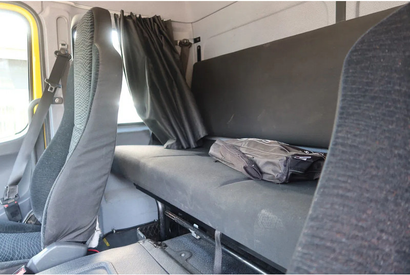 Mercedes-Benz Atego 1221 1221 L Takel wagen 6 Persoons - Φορτηγό αυτοκινητάμαξα: φωτογραφία 5 Mercedes-Benz Atego 1221 1221 L Takel wagen 6 Persoons - Φορτηγό αυτοκινητάμαξα: φωτογραφία 5