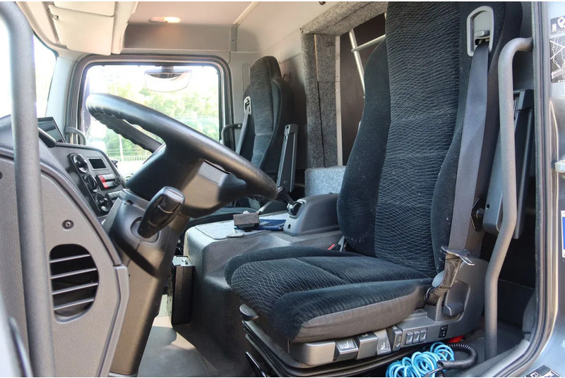 Mercedes-Benz Atego 816 L 3 Paarden/4 Ponies Nieuwe APK + nieuwe accu. - Φορτηγό μεταφοράς αλόγων: φωτογραφία 5 Mercedes-Benz Atego 816 L 3 Paarden/4 Ponies Nieuwe APK + nieuwe accu. - Φορτηγό μεταφοράς αλόγων: φωτογραφία 5