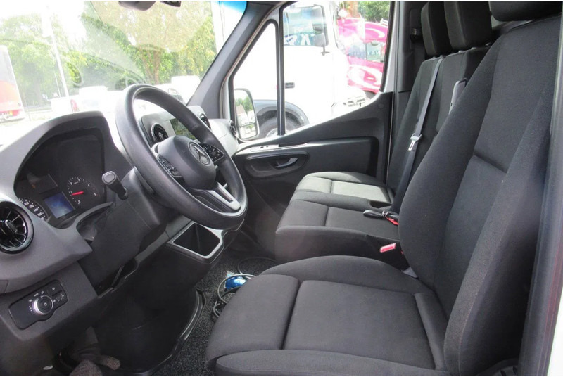 Mercedes-Benz Sprinter 316 CDI Koelen/Vriezen/ Verwarmen Carrier Xarios 350 + 220 volt nacht aansluiting - Επαγγελματικό αυτοκίνητο ψυγείο: φωτογραφία 5 Mercedes-Benz Sprinter 316 CDI Koelen/Vriezen/ Verwarmen Carrier Xarios 350 + 220 volt nacht aansluiting - Επαγγελματικό αυτοκίνητο ψυγείο: φωτογραφία 5