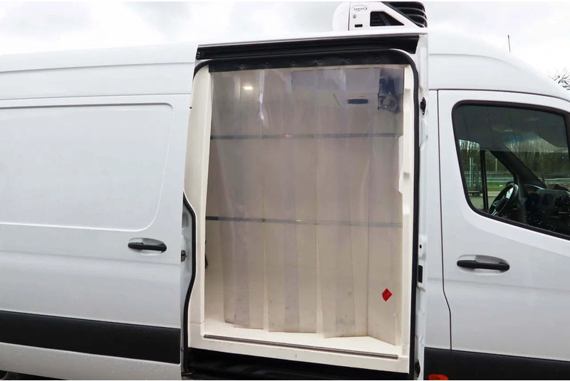 Mercedes-Benz Sprinter 317 CDI L3/H2 Multi temp, Verplaatsbare tussenwand - Επαγγελματικό αυτοκίνητο ψυγείο: φωτογραφία 3 Mercedes-Benz Sprinter 317 CDI L3/H2 Multi temp, Verplaatsbare tussenwand - Επαγγελματικό αυτοκίνητο ψυγείο: φωτογραφία 3
