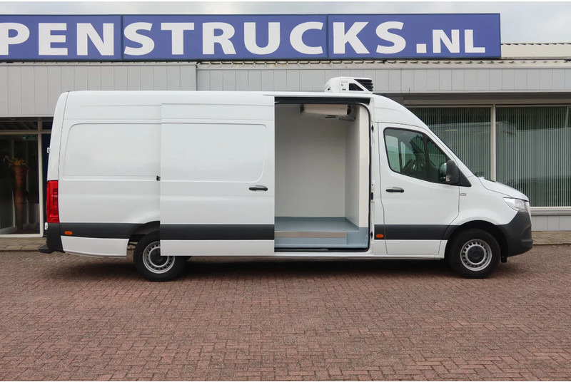 Mercedes-Benz Sprinter 317 Carrier Xarios 350 Koel/Vries/Verwarmen met Nachtaansluiting 220 Volt - Επαγγελματικό αυτοκίνητο ψυγείο: φωτογραφία 2 Mercedes-Benz Sprinter 317 Carrier Xarios 350 Koel/Vries/Verwarmen met Nachtaansluiting 220 Volt - Επαγγελματικό αυτοκίνητο ψυγείο: φωτογραφία 2