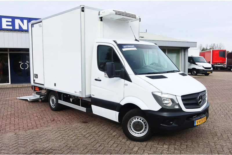 Mercedes-Benz Sprinter Mercedes Benz 316 CDI + Klep 750 kg. Koel/vries Dag en nacht + 220 volt stekker - Επαγγελματικό αυτοκίνητο ψυγείο: φωτογραφία 2 Mercedes-Benz Sprinter Mercedes Benz 316 CDI + Klep 750 kg. Koel/vries Dag en nacht + 220 volt stekker - Επαγγελματικό αυτοκίνητο ψυγείο: φωτογραφία 2