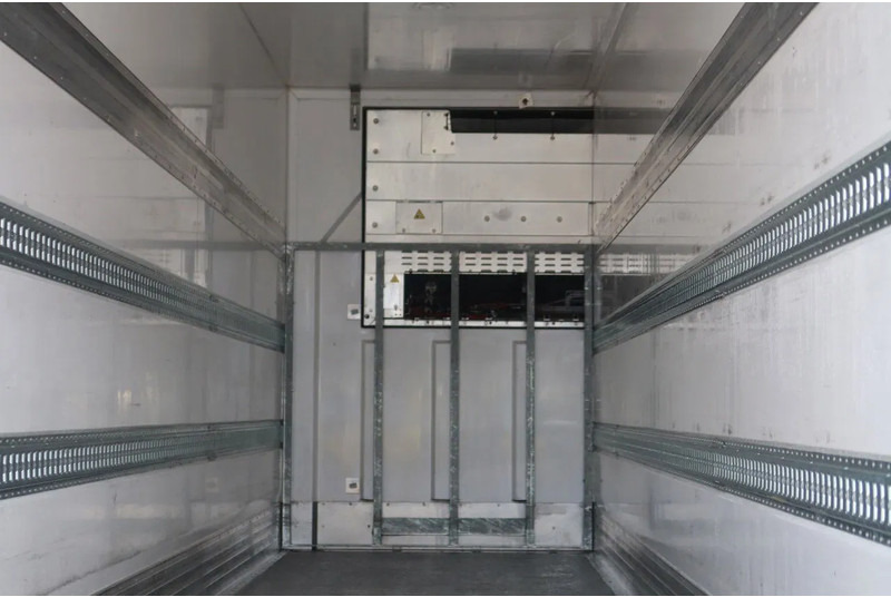 Sor IBERICA City trailer Koel/Vries+ klep 2500kg Bi-temp Carrier Vektor 19 MT - Επικαθήμενο ψυγείο: φωτογραφία 4 Sor IBERICA City trailer Koel/Vries+ klep 2500kg Bi-temp Carrier Vektor 19 MT - Επικαθήμενο ψυγείο: φωτογραφία 4