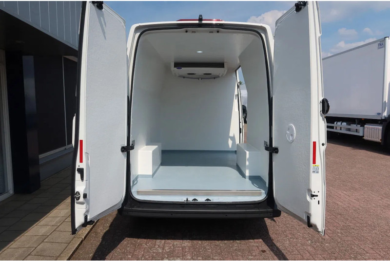 Volkswagen Crafter 177 PK ,Koel/Vries/Verwarmen , Carrier Xarios 350 met nachtaansluiting BPM vrij - Επαγγελματικό αυτοκίνητο ψυγείο: φωτογραφία 3 Volkswagen Crafter 177 PK ,Koel/Vries/Verwarmen , Carrier Xarios 350 met nachtaansluiting BPM vrij - Επαγγελματικό αυτοκίνητο ψυγείο: φωτογραφία 3