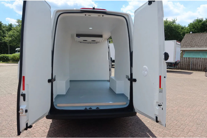 Volkswagen Crafter Koel/Vries/Verwarmen , Carrier Xarios 350 met nachtaansluiting BPM vrij - Επαγγελματικό αυτοκίνητο ψυγείο: φωτογραφία 4 Volkswagen Crafter Koel/Vries/Verwarmen , Carrier Xarios 350 met nachtaansluiting BPM vrij - Επαγγελματικό αυτοκίνητο ψυγείο: φωτογραφία 4