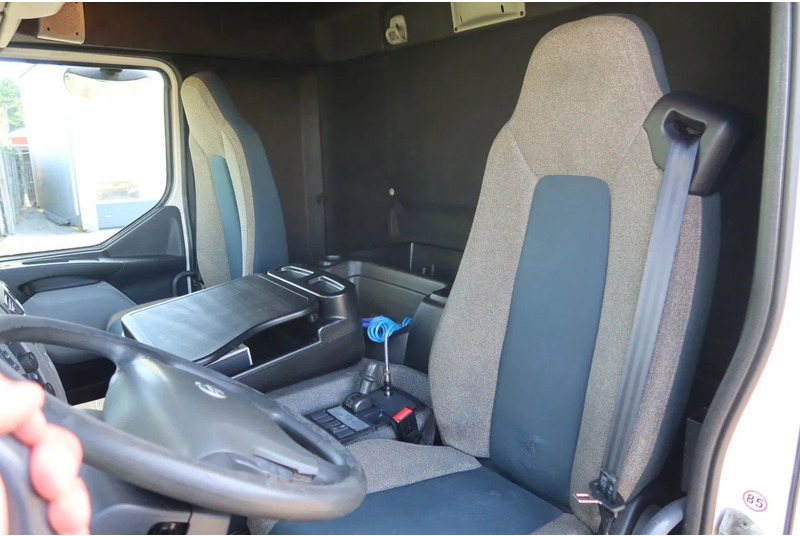 Volvo FE Bak+Klep Dhollanida 2.000 kg - Φορτηγό κόφα: φωτογραφία 5 Volvo FE Bak+Klep Dhollanida 2.000 kg - Φορτηγό κόφα: φωτογραφία 5