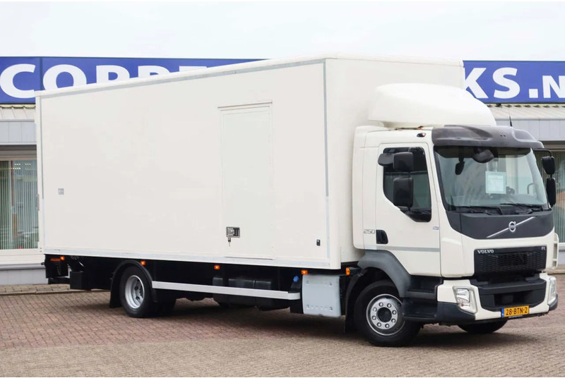 Volvo FL 250 Bak + Klep E6 - Φορτηγό κόφα: φωτογραφία 2 Volvo FL 250 Bak + Klep E6 - Φορτηγό κόφα: φωτογραφία 2