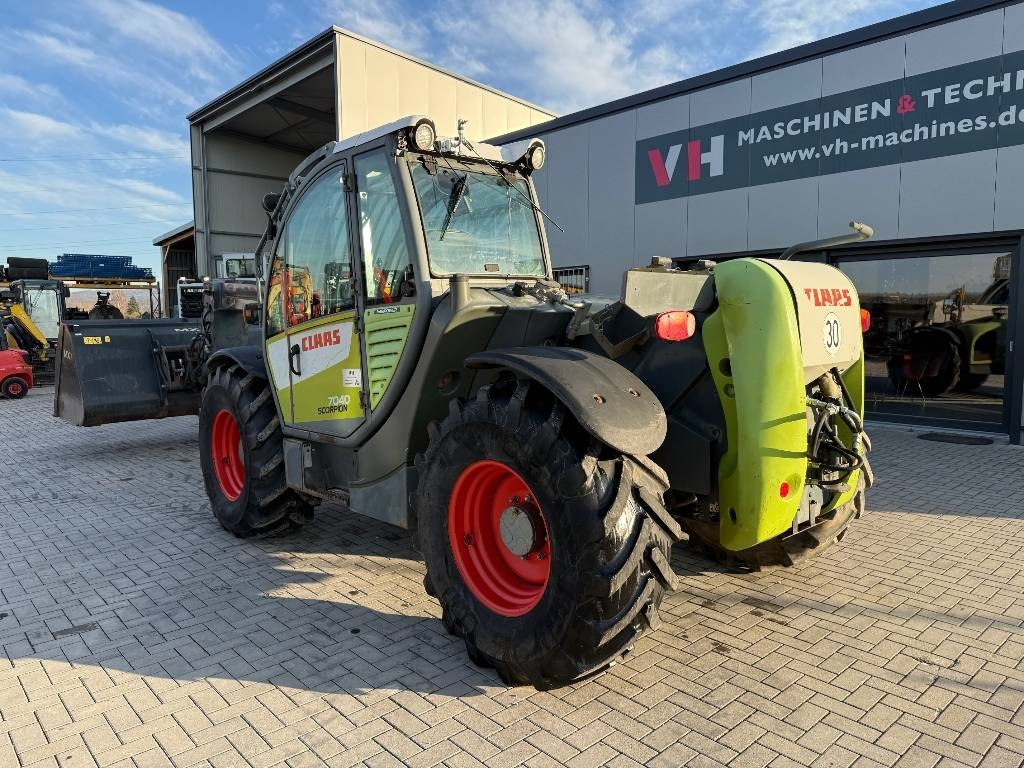 Claas 7040 - Τηλεσκοπικός φορτωτής: φωτογραφία 3 Claas 7040 - Τηλεσκοπικός φορτωτής: φωτογραφία 3