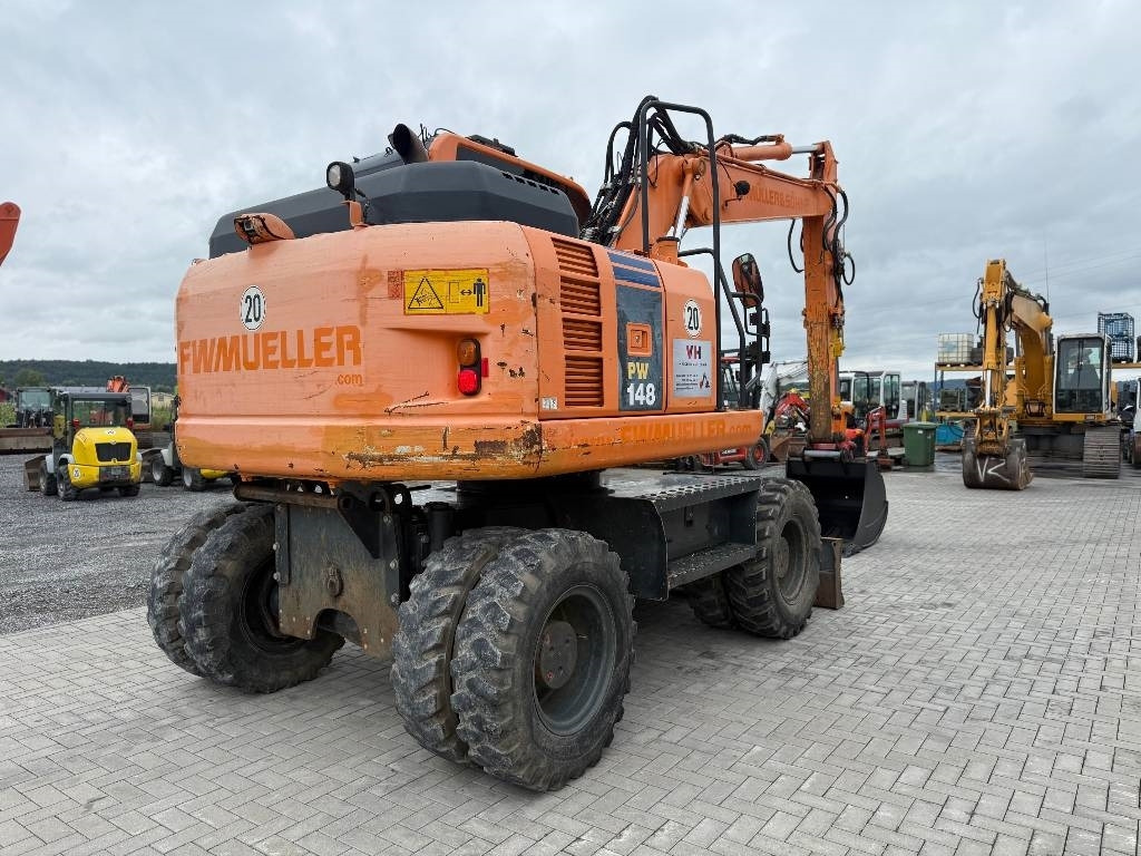 Komatsu PW 148-8 - Τροχοφόρος εκσκαφέας: φωτογραφία 5 Komatsu PW 148-8 - Τροχοφόρος εκσκαφέας: φωτογραφία 5